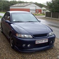 Opel Vectra B ~ Sedan (Suspectra´n)