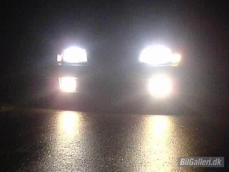 Saab 900 T8 - Tågelygter billede 7