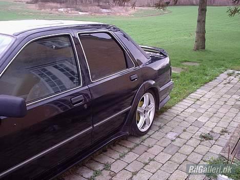 Ford sierra (solgt) billede 16