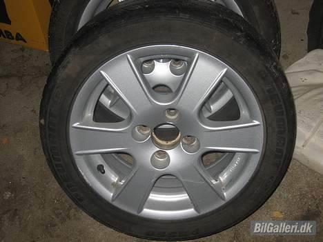 Seat toledo (SOLGT) - 15" alu fælge til salg billede 12