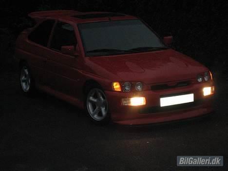 Ford ESCORT RS COSWORTH billede 6