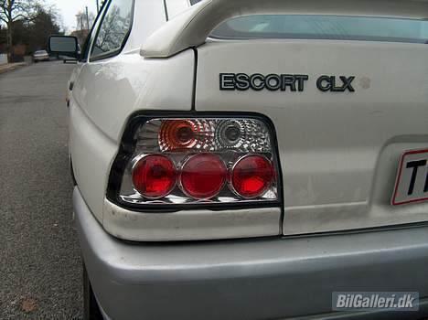 Ford Escort CLX mk. V (R.I.P) billede 13