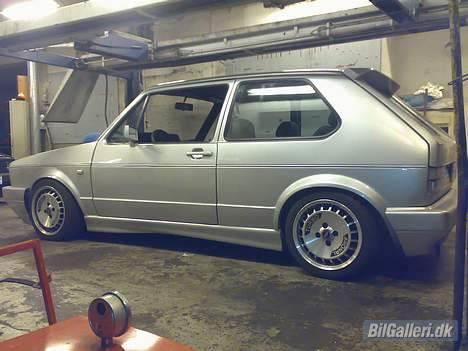 VW golf I 16v billede 1