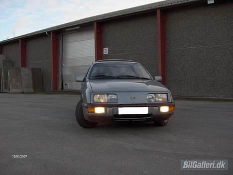 Ford Sierra 2.0i ghia billede 4
