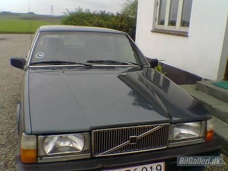 Volvo 740 Død billede 2