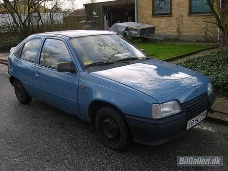 Opel Kadett E solgt billede 2