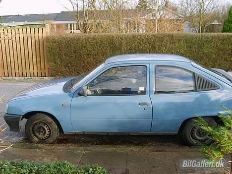 Opel Kadett E solgt billede 4