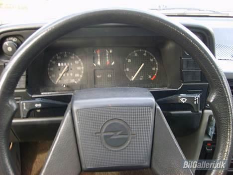 Opel Kadett E solgt billede 5