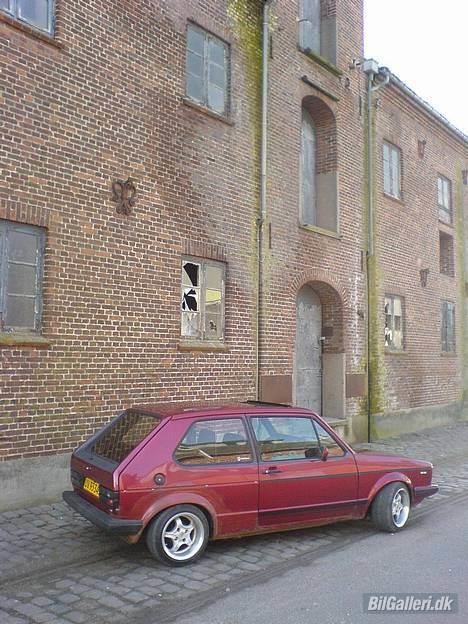 VW Golf 1 16V solgt billede 11