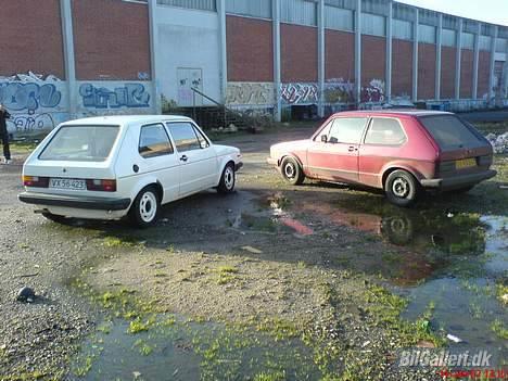 VW Golf 1 16V solgt - den hvide følger efter mig billede 14