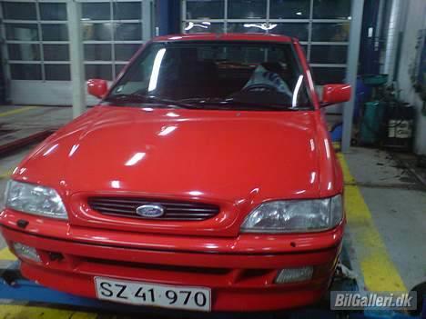 Ford Escort sport 1.8 16vsolgt billede 4
