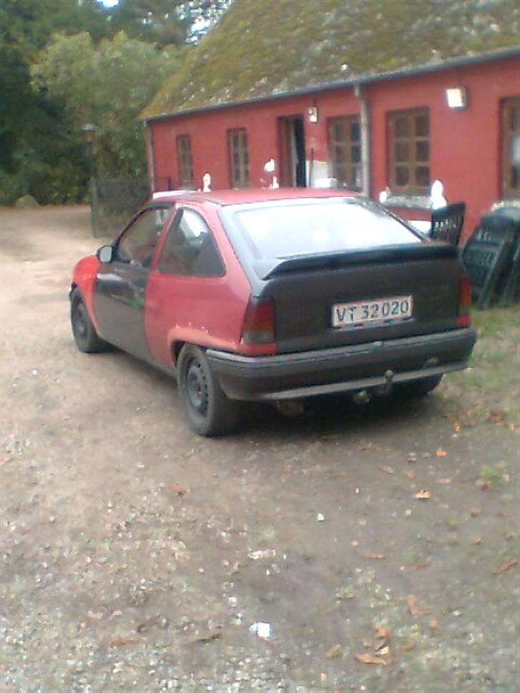 Opel  R.I.P - sådan ser hun ud idag, så mangler der ikke så meget øh tjek videoén.TTR billede 4