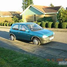 Opel Corsa b