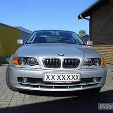 BMW 323CI E46