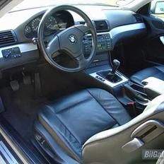 BMW 323CI E46