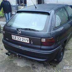 Opel Astra F ~ SE Sport 16v