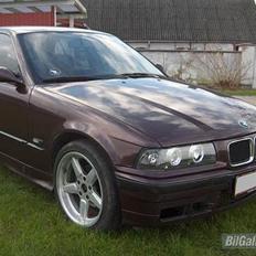 BMW 318i E36 *SOLGT*