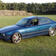 BMW e34  (SOLGT)