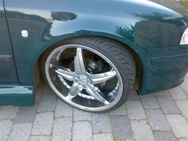 Skoda Octavia"LBN-Style" Solgt - Nye fælge 20" Chip Foose Speedster med 225/30/20 dæk ;-) billede 1