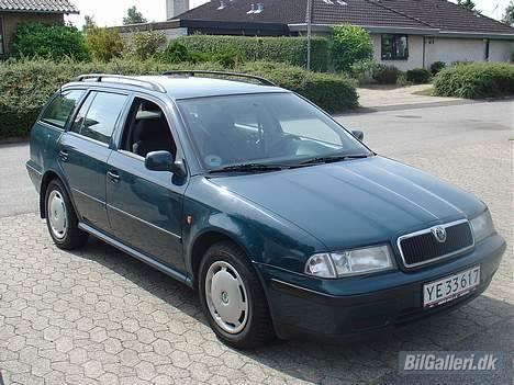 Skoda Octavia"LBN-Style" Solgt - sådan så den ud da jeg købte den! billede 2