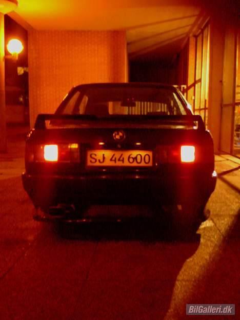 BMW 325i  -[SOLGT]- billede 5