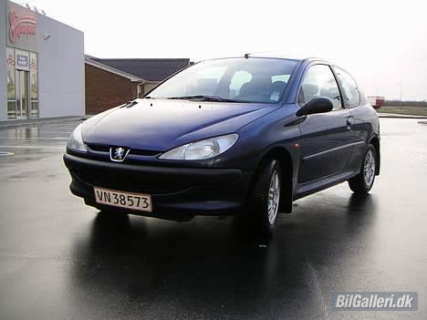 Peugeot 206 billede 1