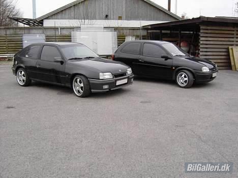 Opel kadett e  billede 8