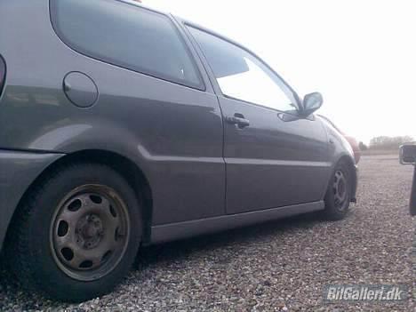 VW Polo 6N *SOLGT* billede 2