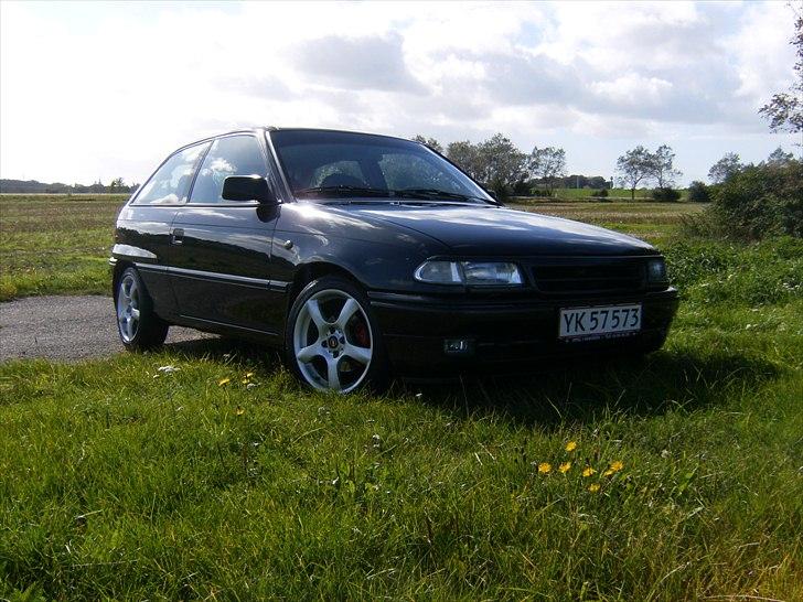 Opel Astra F SE >SOLGT< billede 3