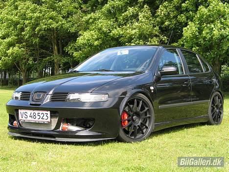 Seat LEON TDI SOLGT - bilen en lækker soldag!!! husk nu hvis nogen er int er den sat til salg med endnu større turbo or hjemmelavet bananmannifold og skrappere knast.. ikke noget der harster for er meget glad for den billede 16