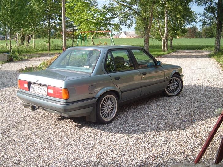 BMW 327i  billede 11