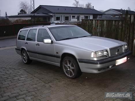 Volvo 850 2.5 Solgt - Min Dejlige Volvo :D billede 1