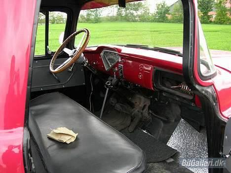 Chevrolet 3100 pick up stepside SOLGT - her er lige et af mine mange fremtidige projekter:) billede 6