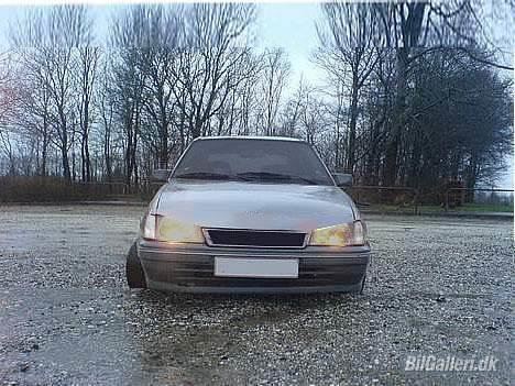 Opel Kadett - Photoshop billede.. Bare et cirka billede af hvordan noget af planen ser ud.  billede 14