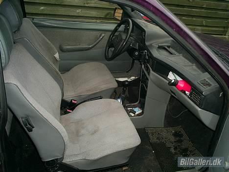 Opel Kadett skrottet billede 6