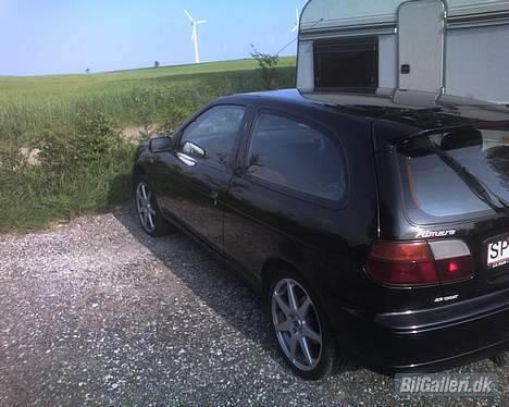Nissan almera 2,0 srx/gti billede 5