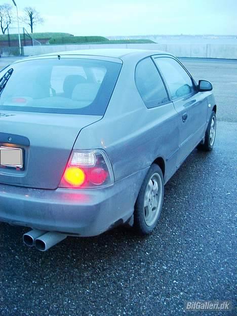 Hyundai Accent SOLGT billede 2