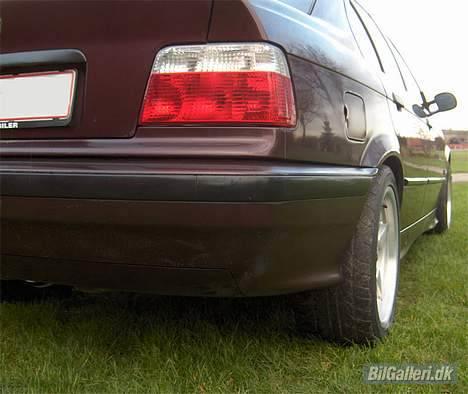 BMW 318i E36 *SOLGT* billede 5
