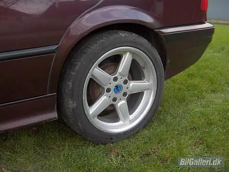 BMW 318i E36 *SOLGT* billede 6