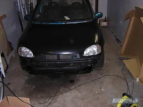 Opel Corsa b - ny fronthjelm og skærme billede 8