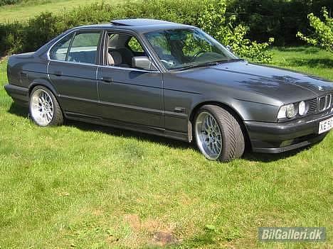 BMW e34  (SOLGT) - ja sådan så den ud da jeg købte hende billede 2