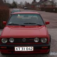 VW Golf 2    *SOLGT*