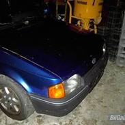 Ford Escort XR3i
