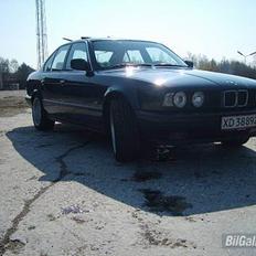 BMW E34 520i DØD