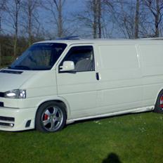 VW Transporter t4 solgt