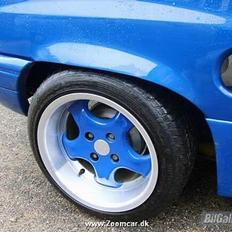 Opel Corsa 2,0 16v GSI (solgt)