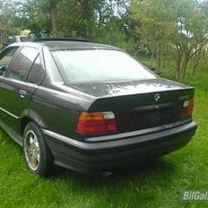 BMW E36 320I >>>Solgt<<<