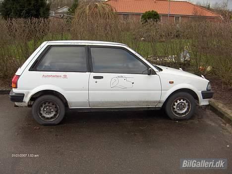 Toyota Starlet 1.0 Powahhh proje billede 3