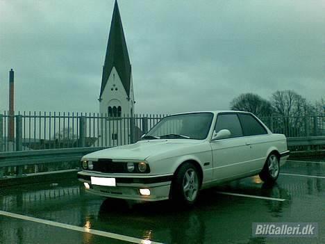 BMW E30 *SOLGT* - Med vinterhjul billede 7