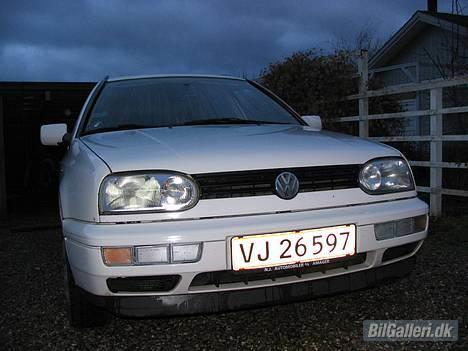 VW golf 3 SOLGT - dolfen:-) billede 1